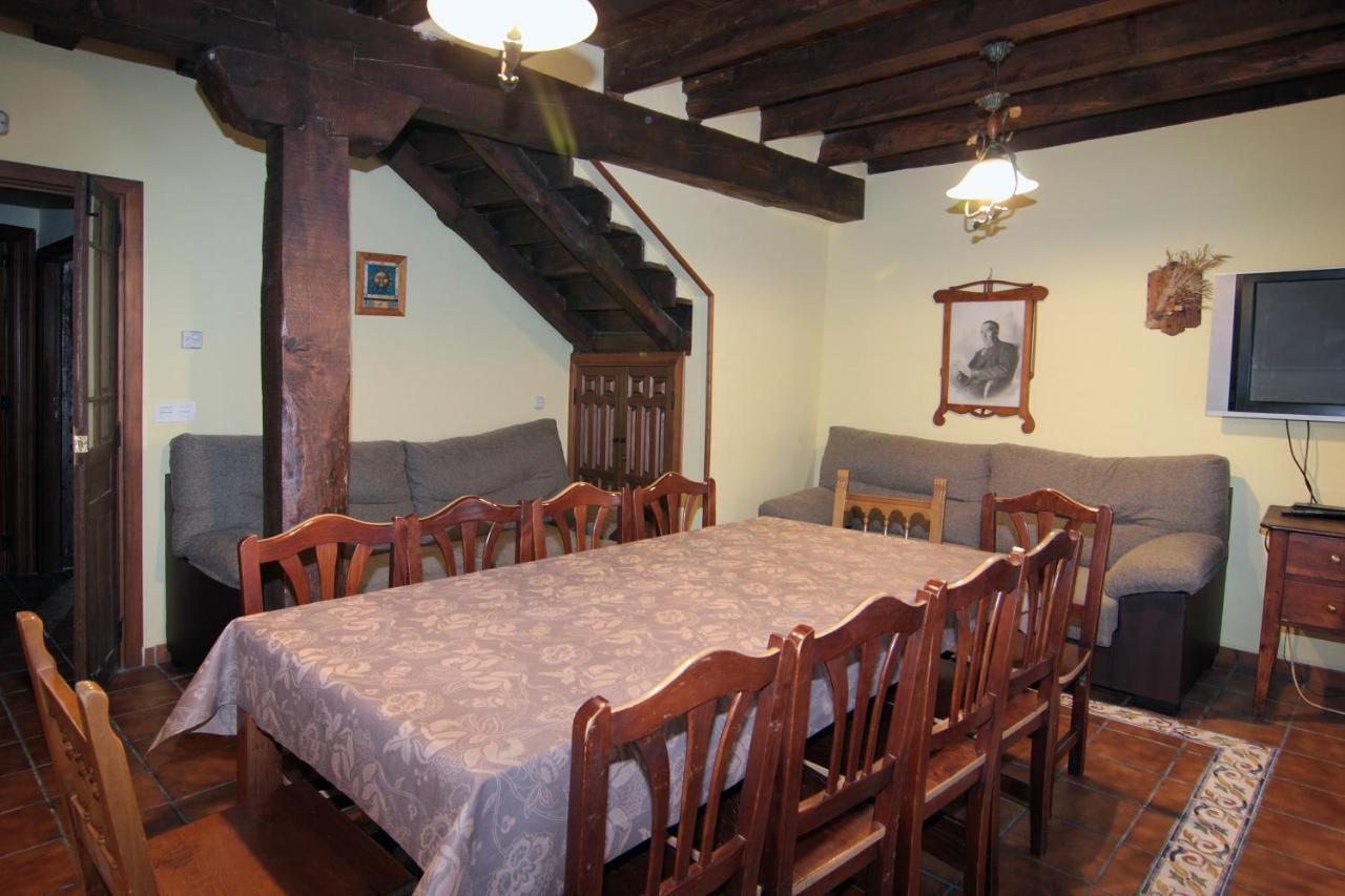 Hotel Rural Los Abuelos Montemayor de Pililla Екстериор снимка