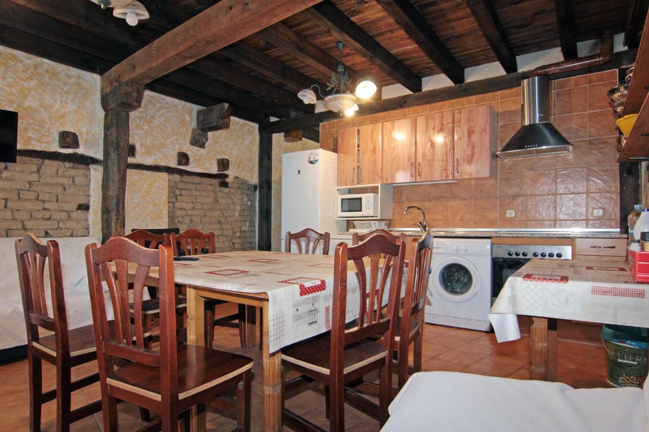 Hotel Rural Los Abuelos Montemayor de Pililla Екстериор снимка
