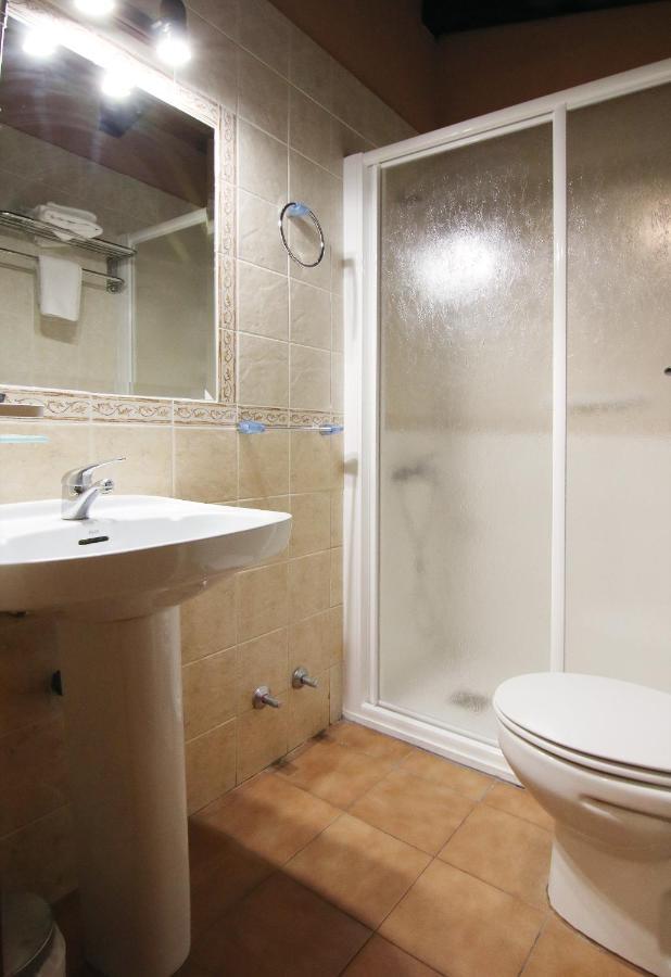 Hotel Rural Los Abuelos Montemayor de Pililla Екстериор снимка